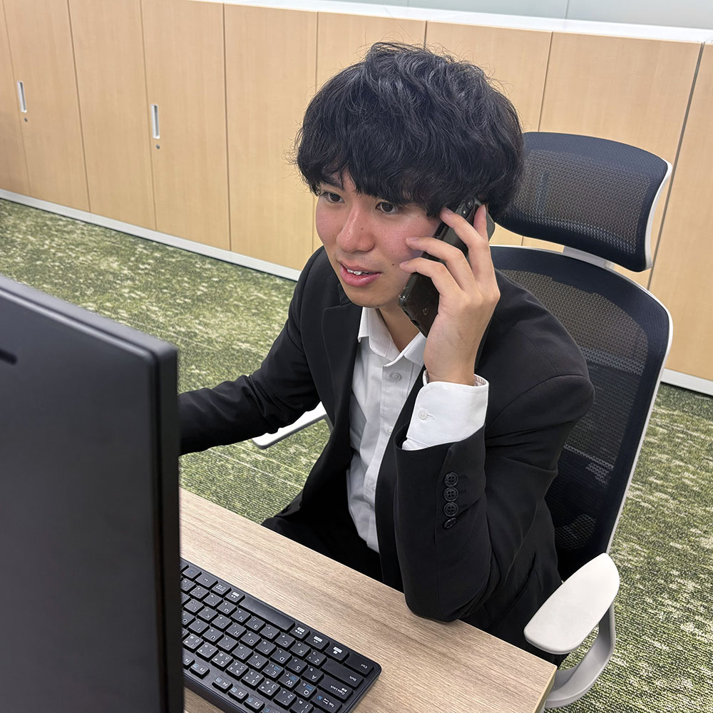 一日の流れ_営業01_出社